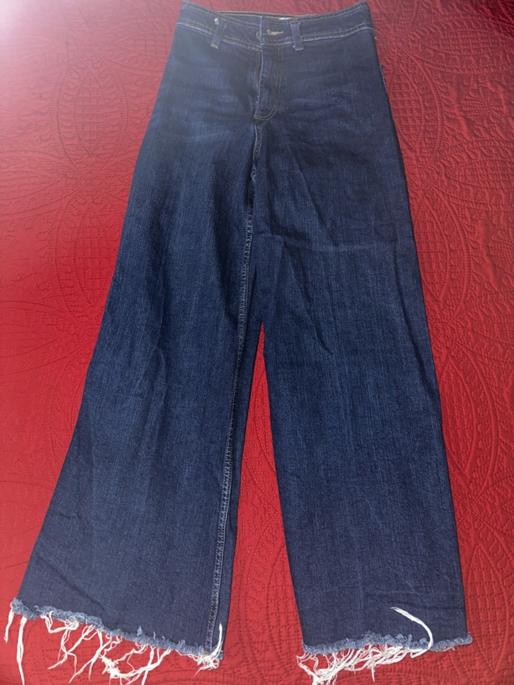 Zara Dark Blue marine straight  Wide-Leg Jeans with Frayed Hem size 4